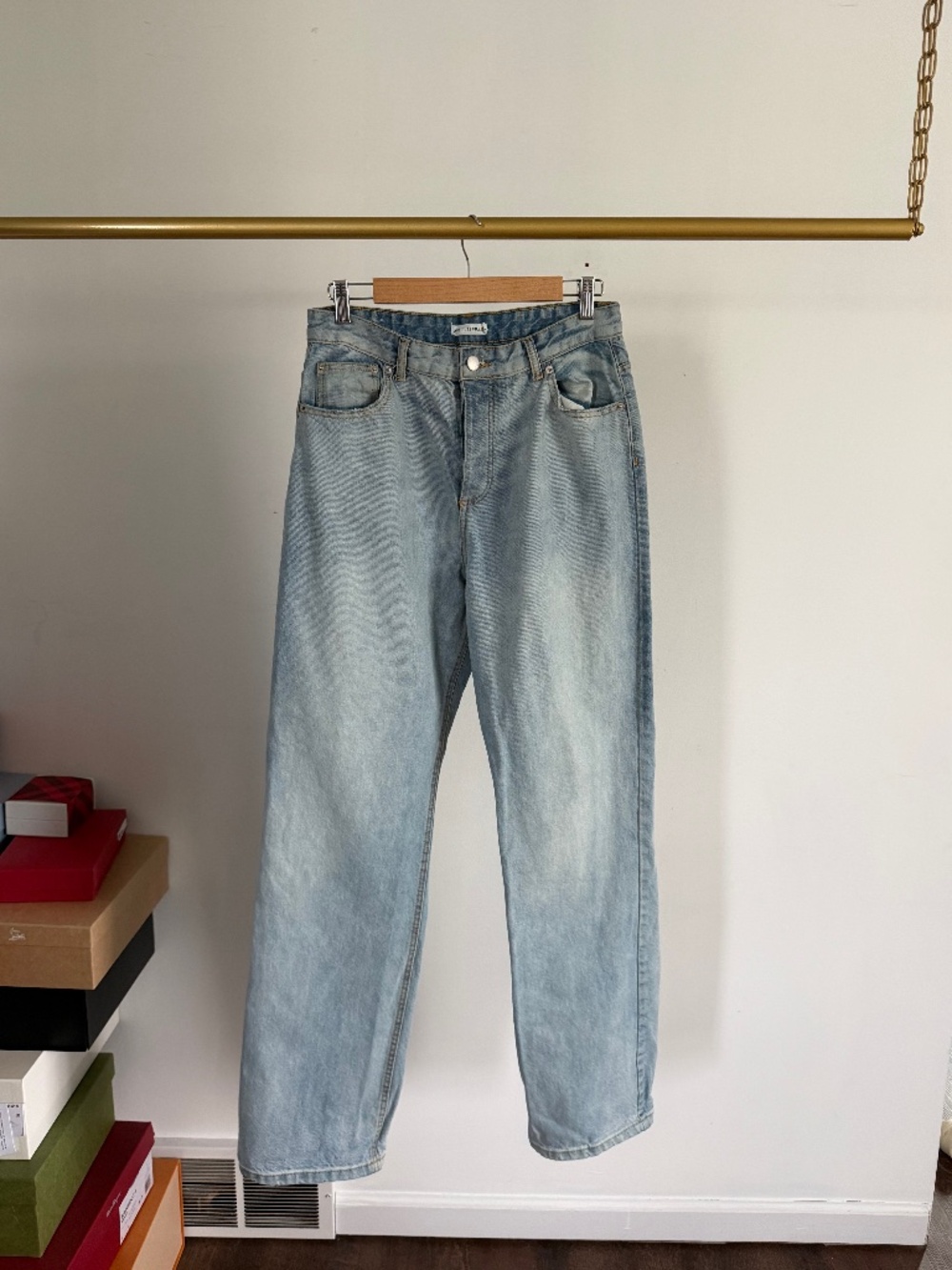 Avec les Filles light wash denim jeans